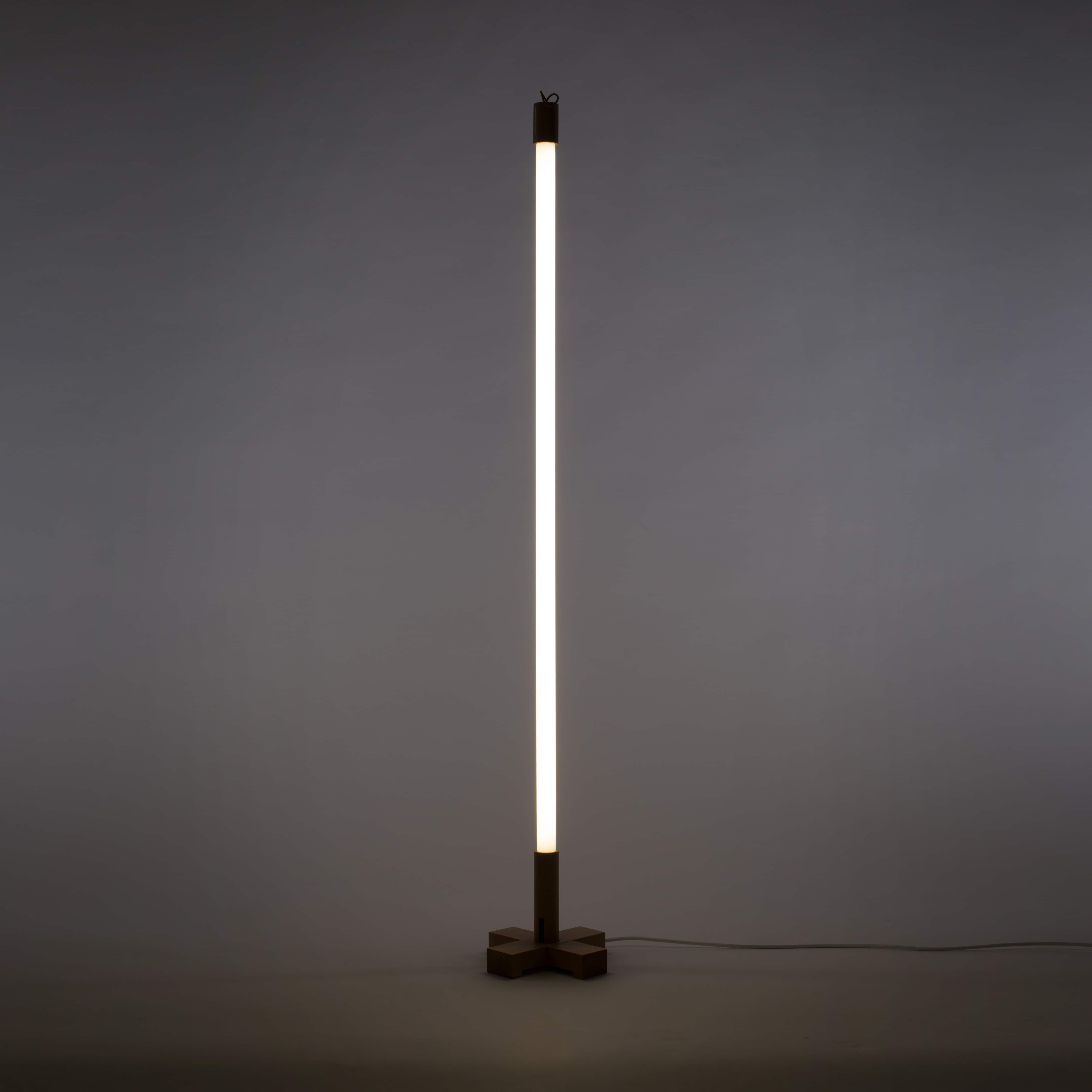 Linea led lamp - White